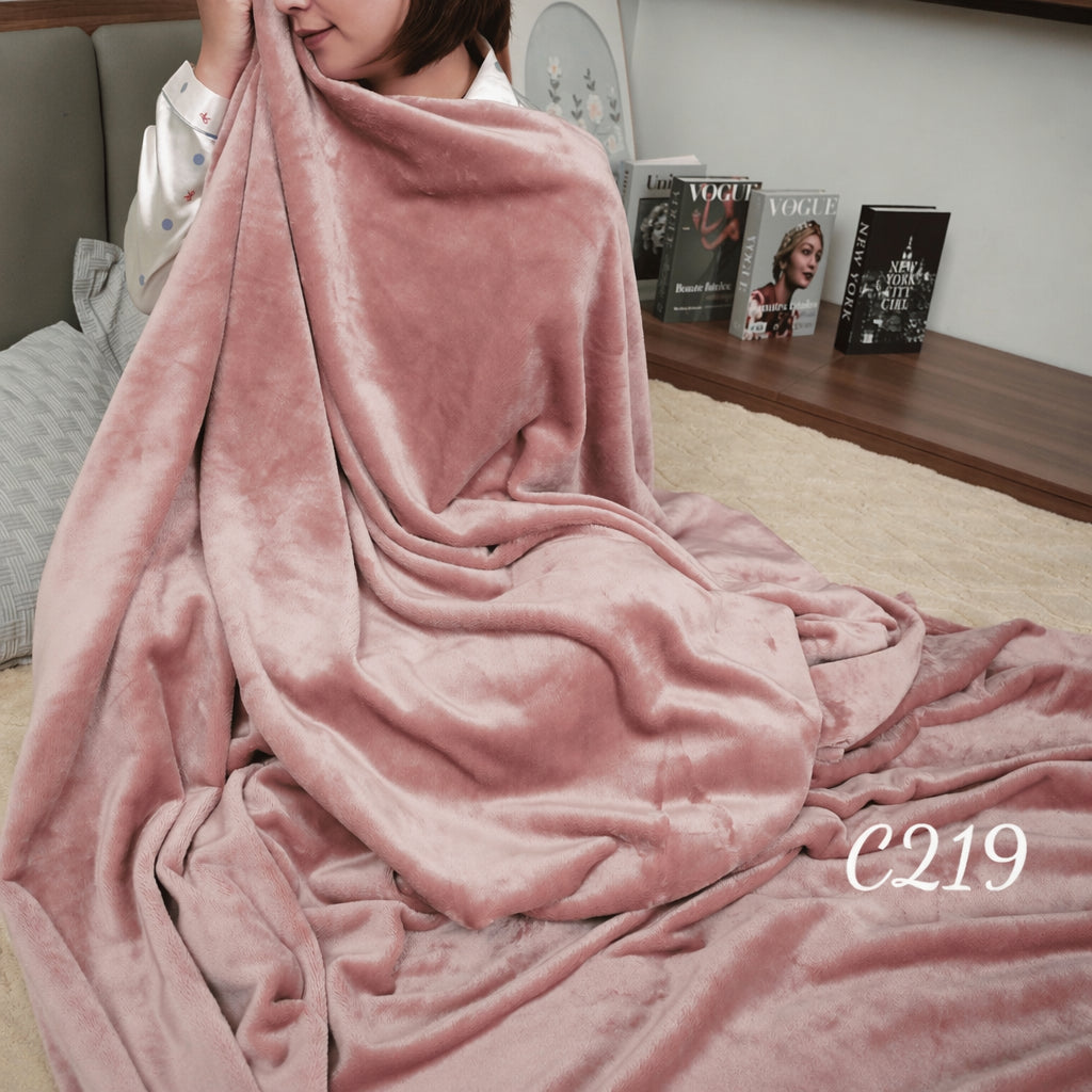 Chăn bằng vải dệt từ xơ sợi tổng hợp (100% polyester), mã hiệu: B0031, KT: (200 x 230)cm